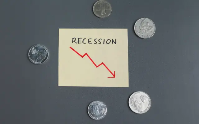 How to navigate the property market during a recession