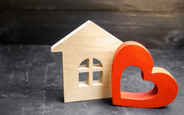 Why use a bond originator instead of going directly to banks